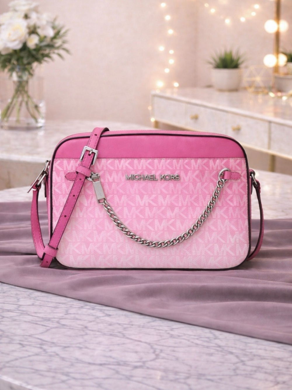 Michael Kors Jet Set Large Ombré Signature Logo Crossbody priced to sale NEW